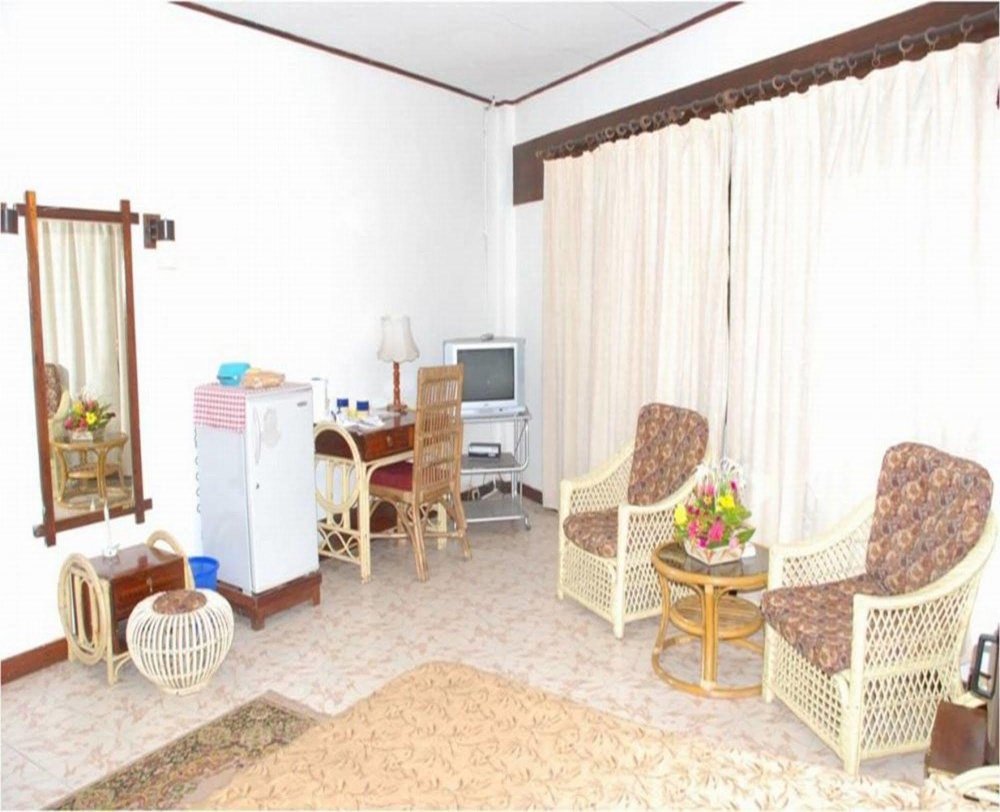 Peerles Sarovar Portico Port Blair Buitenkant foto