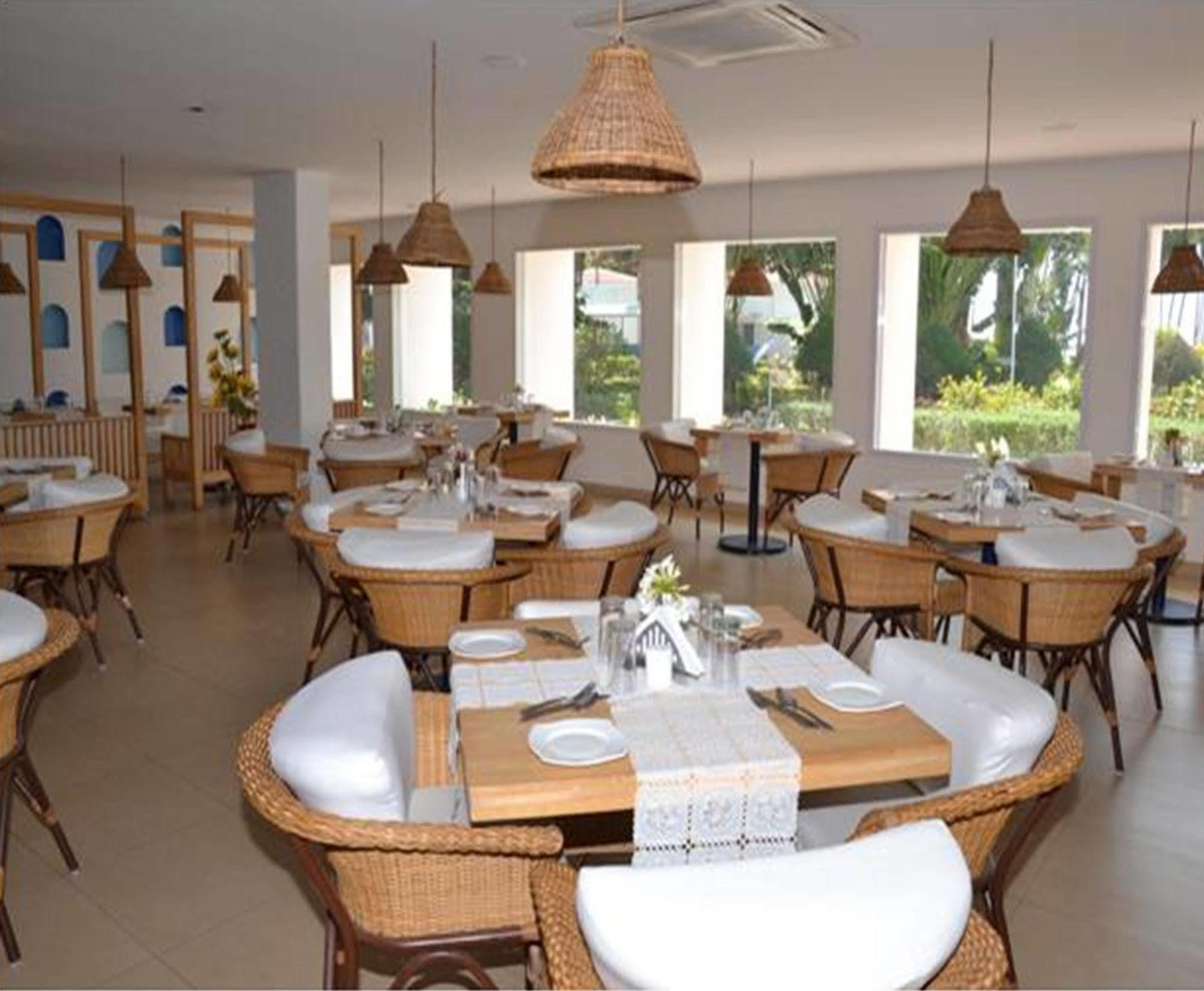 Peerles Sarovar Portico Port Blair Buitenkant foto