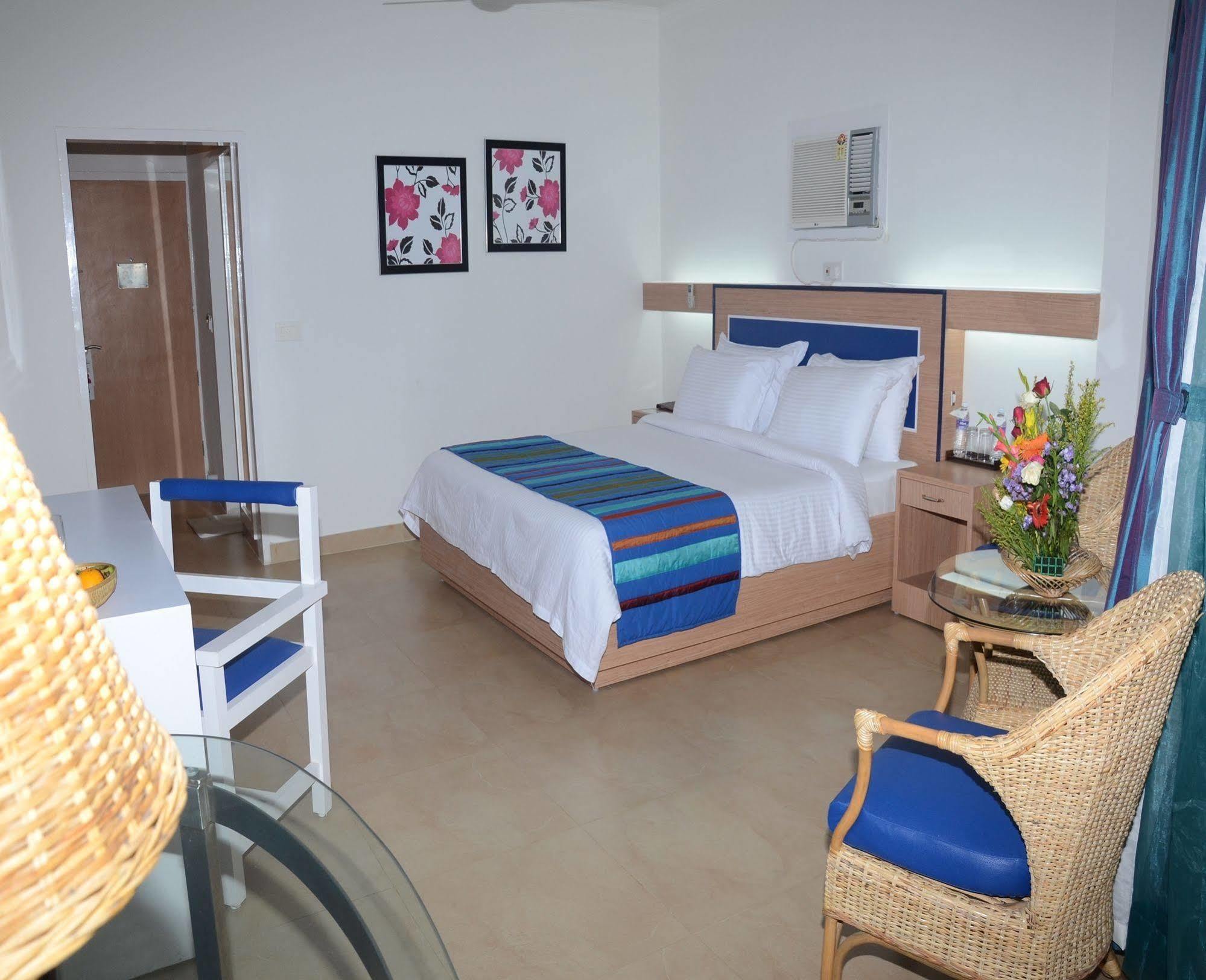 Peerles Sarovar Portico Port Blair Buitenkant foto